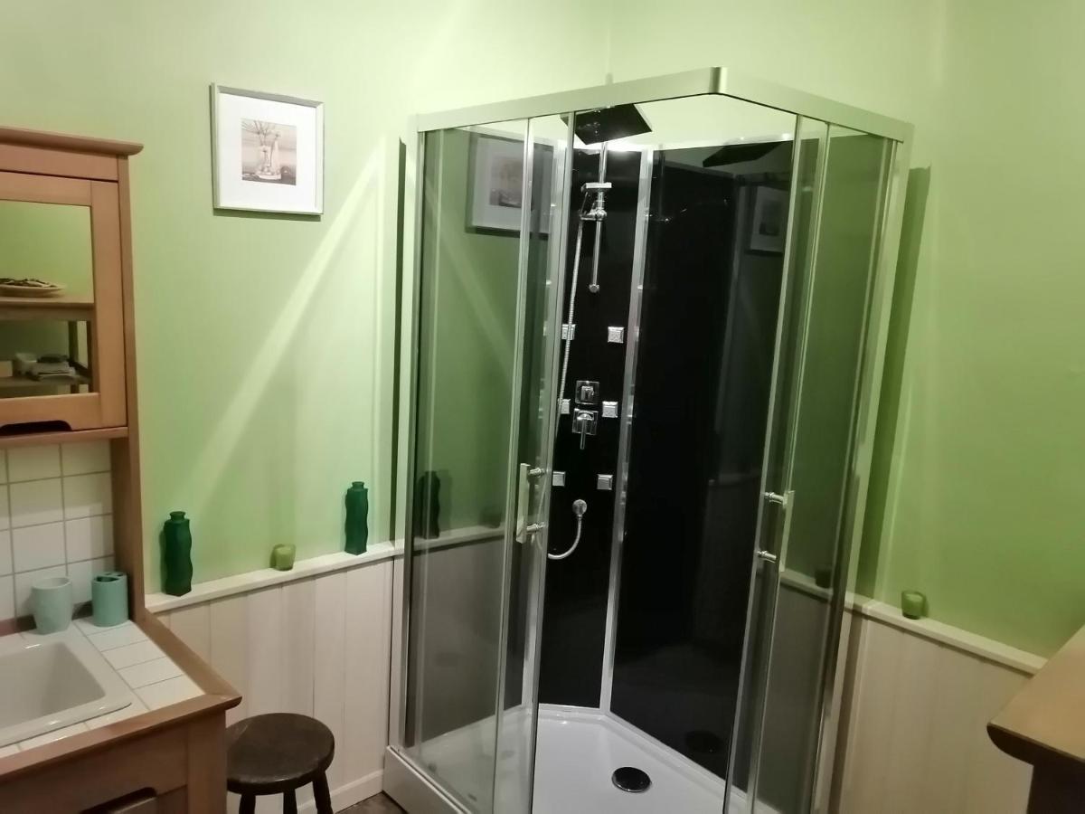 Vingt Grand Rue Bed & Breakfast Champagne-Mouton Dış mekan fotoğraf